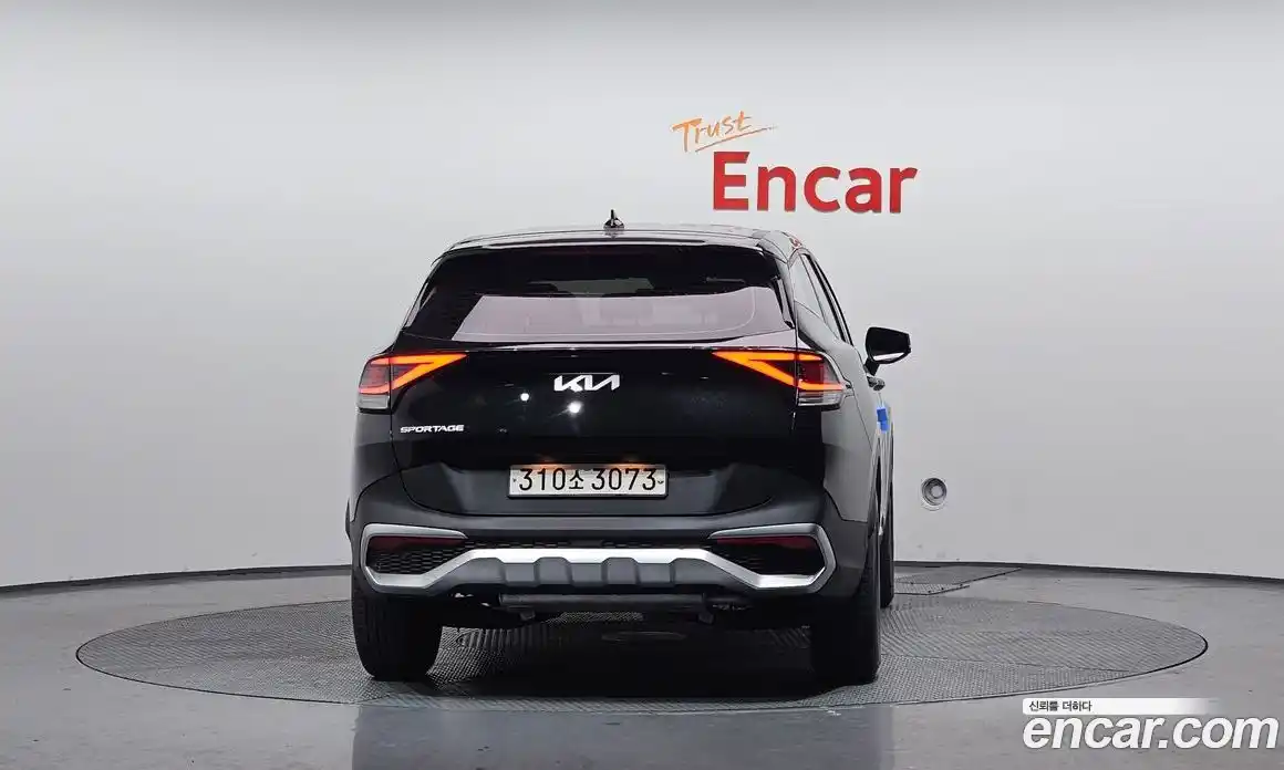 Kia Sportage 2022 1.6 Автомат в Москве № 122957, фото 9