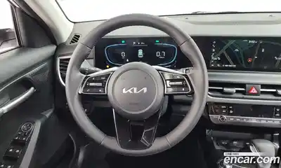 Kia Seltos 2025 1.6 Автомат в Москве № 123891, миниатюра 5