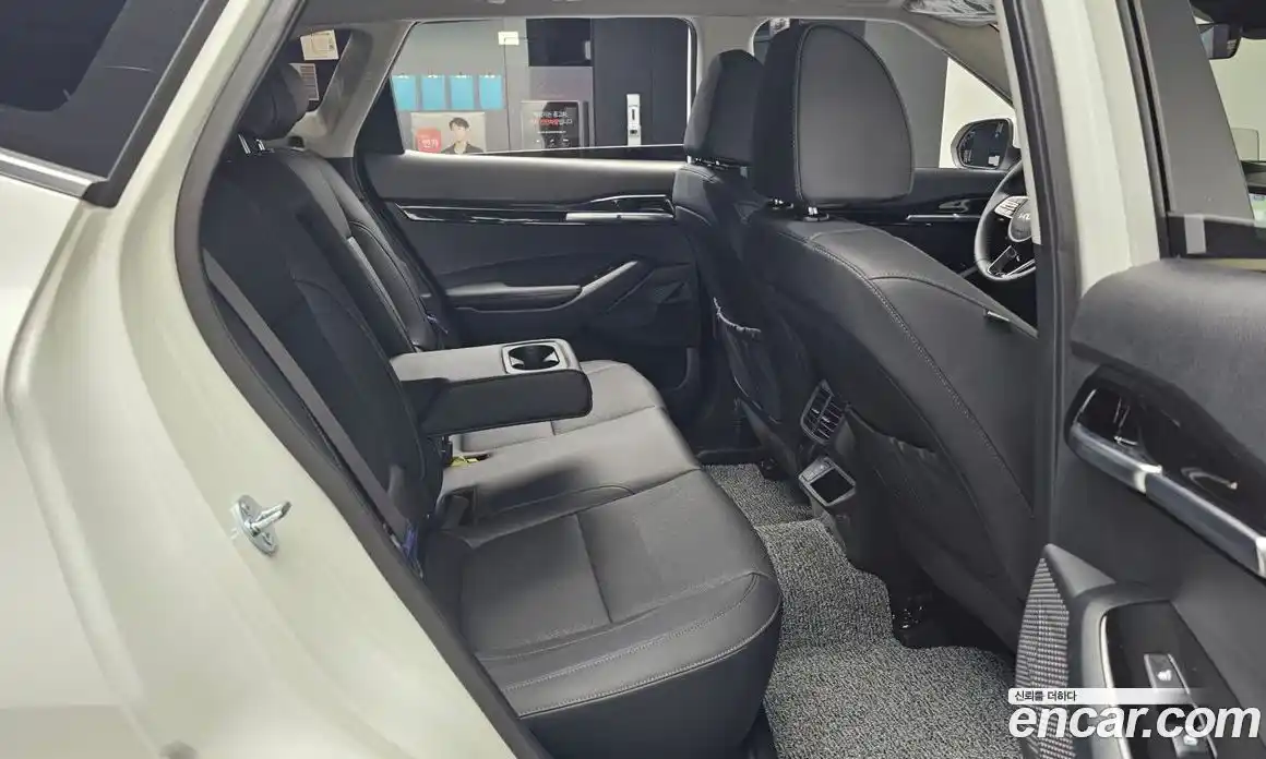 Kia Seltos 2026 1.6 Автомат в Москве № 127569, фото 3