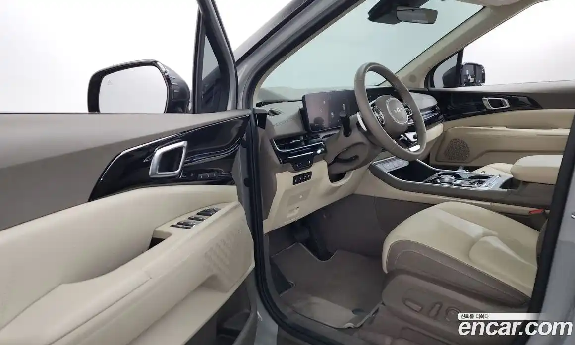 Kia Canival 2025 3.5 Автомат в Москве № 127944, фото 7