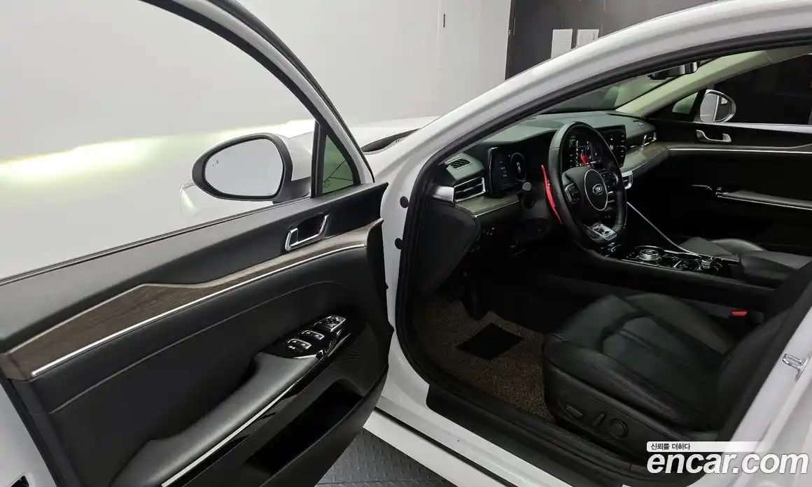 Kia K5 2020 1.6 Автомат в Москве № 132288, фото 11