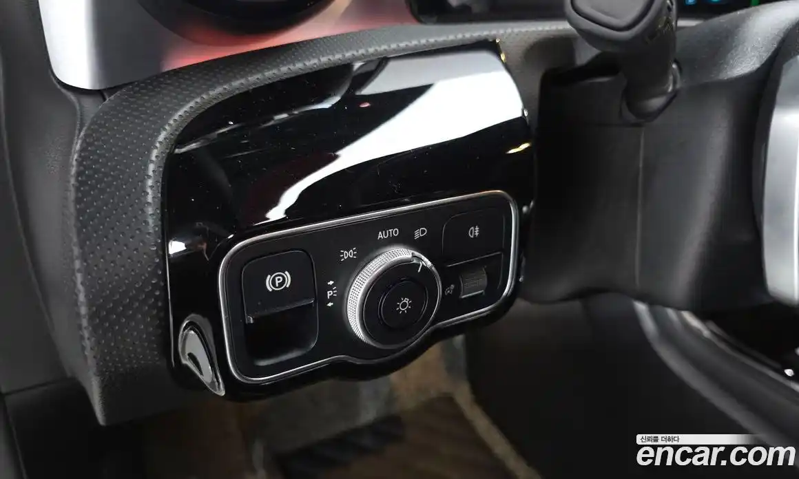 Mercedes-Benz CLA-Class 2022 2.0 Автомат в Москве № 137551, фото 17