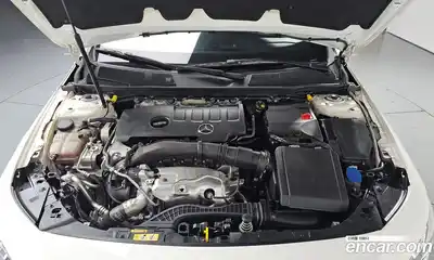 Mercedes-Benz CLA-Class 2022 2.0 Автомат в Москве № 137551, миниатюра 4