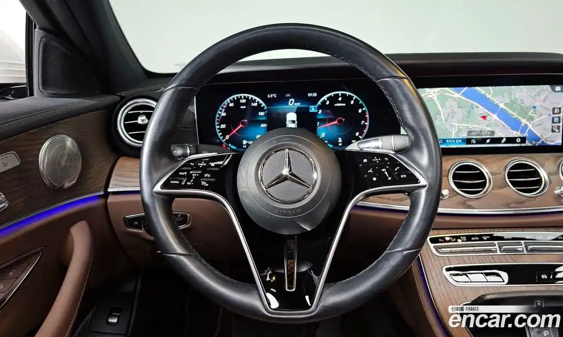 Mercedes-Benz E-Class 2021 2.0 Автомат в Москве № 138461, фото 13