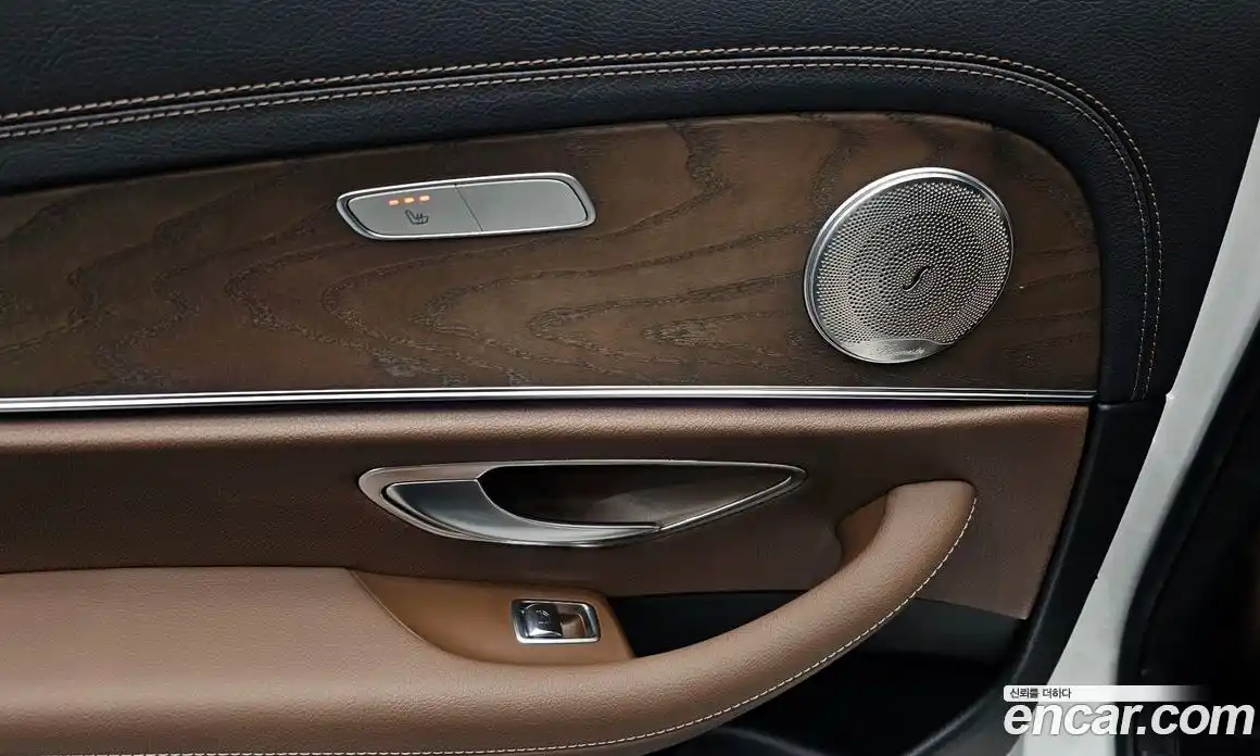 Mercedes-Benz E-Class 2021 2.0 Автомат в Москве № 138461, фото 18