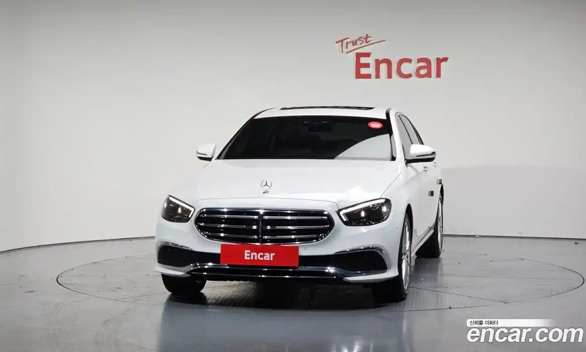 Mercedes-Benz E-Class 2021 2.0 Автомат в Москве № 138461, фото 20