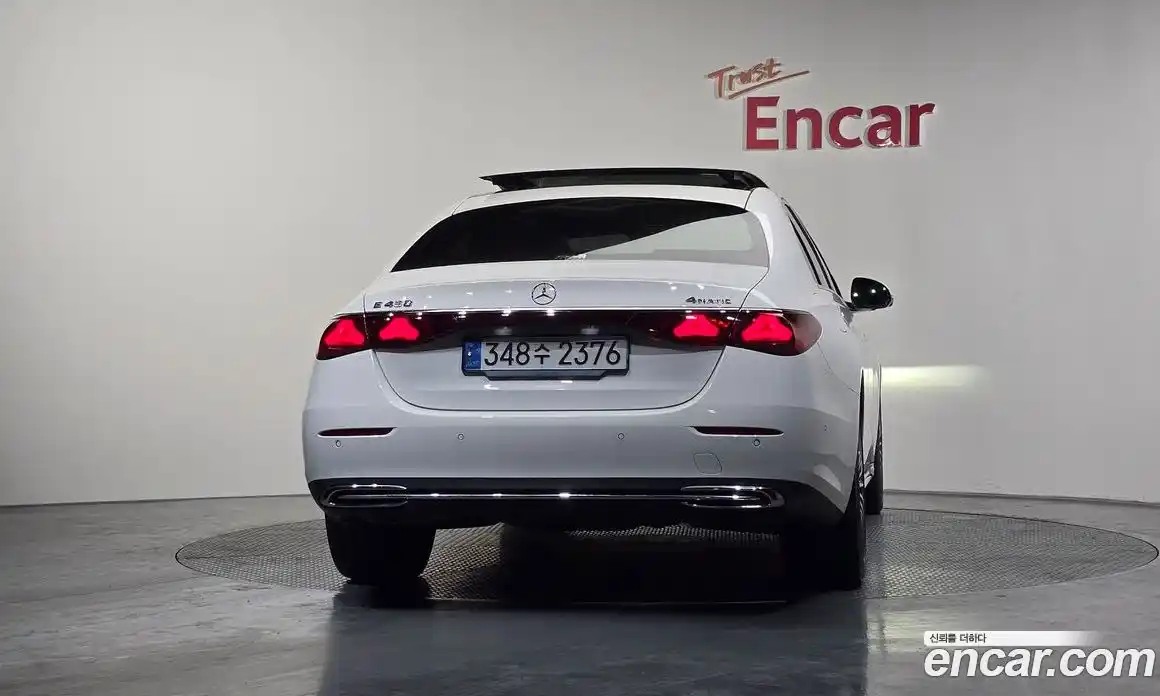 Mercedes-Benz E-Class 2024 3.0 Автомат в Москве № 141070, фото 15