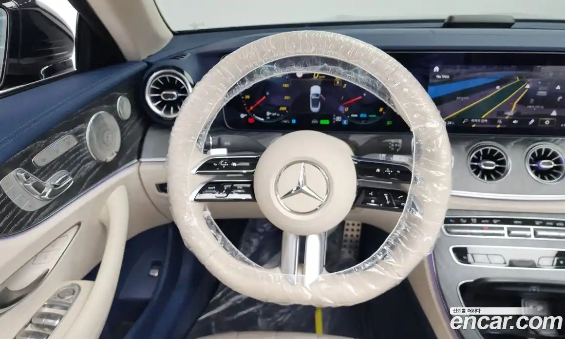 Mercedes-Benz E-Class 2023 3.0 Автомат в Москве № 142278, фото 13