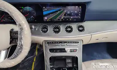 Mercedes-Benz E-Class 2023 3.0 Автомат в Москве № 142278, миниатюра 5