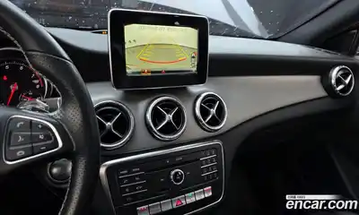 Mercedes-Benz CLA-Class 2017 2.0 Автомат в Москве № 143616, миниатюра 3