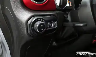 Jeep Wrangler 2022 2.0 Автомат в Москве № 147561, миниатюра 9