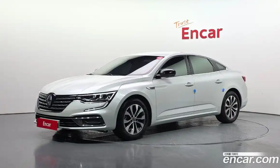 Renault SM6 2023 2.0 Автомат в Москве № 147843, фото 14