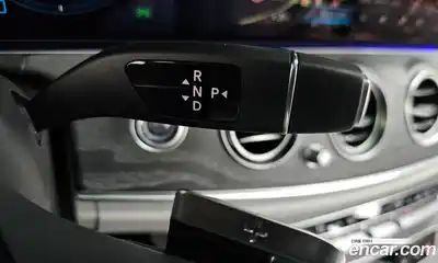 Mercedes-Benz E-Class, 2022