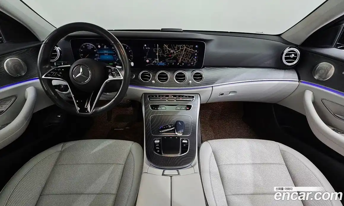 Mercedes-Benz E-Class 2022 2.0 Автомат в Москве № 150632, фото 19