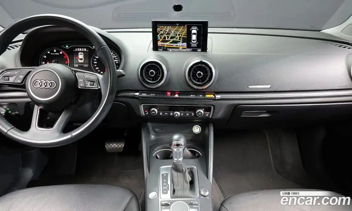 Audi A3 2018 2.0 Автомат в Москве № 154069, фото 5