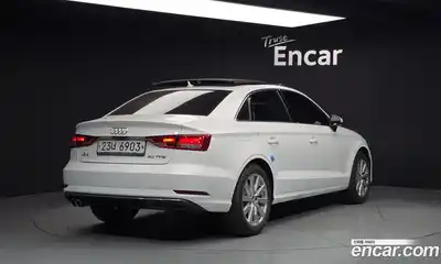 Audi A3 2018 2.0 Автомат в Москве № 154069, миниатюра 7