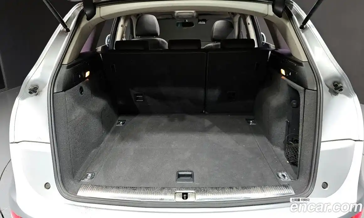 Audi Q5 2012 2.0 Автомат в Москве № 157511, фото 9