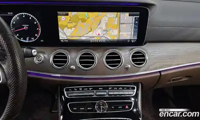 Mercedes-Benz E-Class, 2017