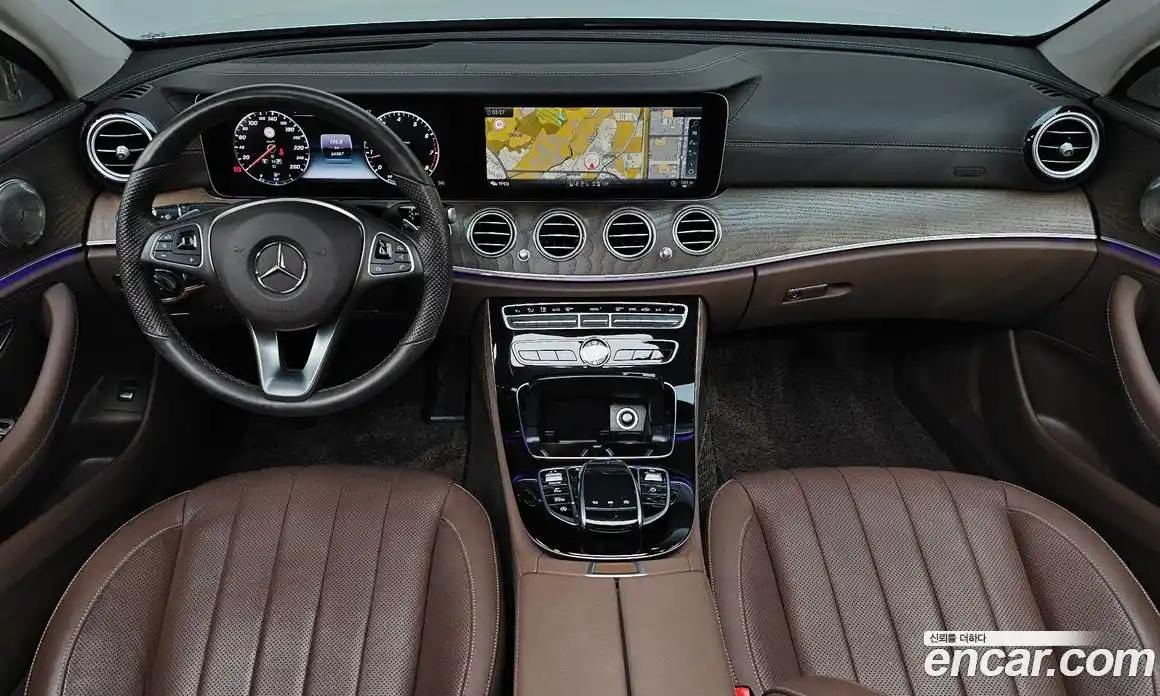 Mercedes-Benz E-Class 2017 2.0 Автомат в Москве № 160689, фото 16