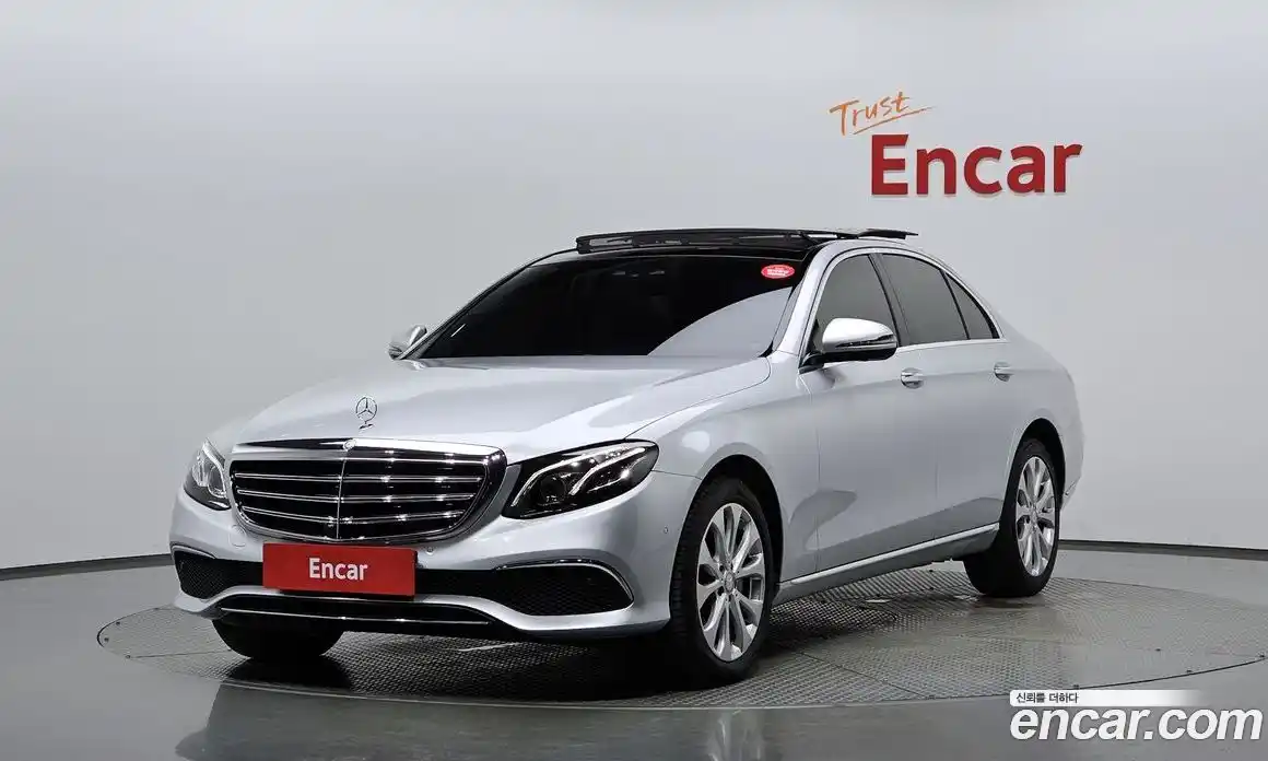 Mercedes-Benz E-Class 2017 2.0 Автомат в Москве № 160689, фото 19