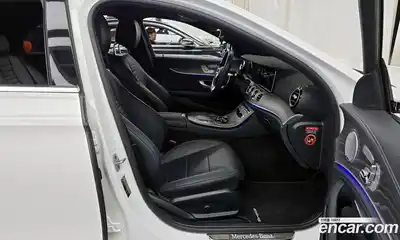 Mercedes-Benz E-Class, 2021