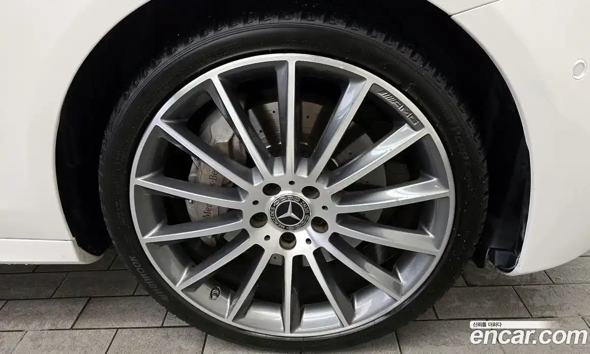 Mercedes-Benz E-Class 2021 2.0 Автомат в Москве № 160884, фото 12