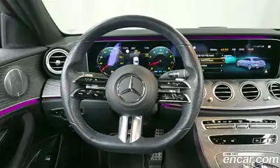 Mercedes-Benz E-Class 2021 2.0 Автомат в Москве № 160884, миниатюра 2