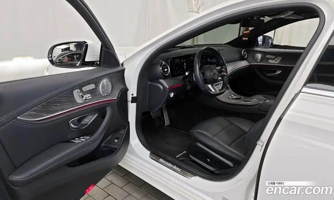 Mercedes-Benz E-Class 2021 2.0 Автомат в Москве № 160884, фото 10