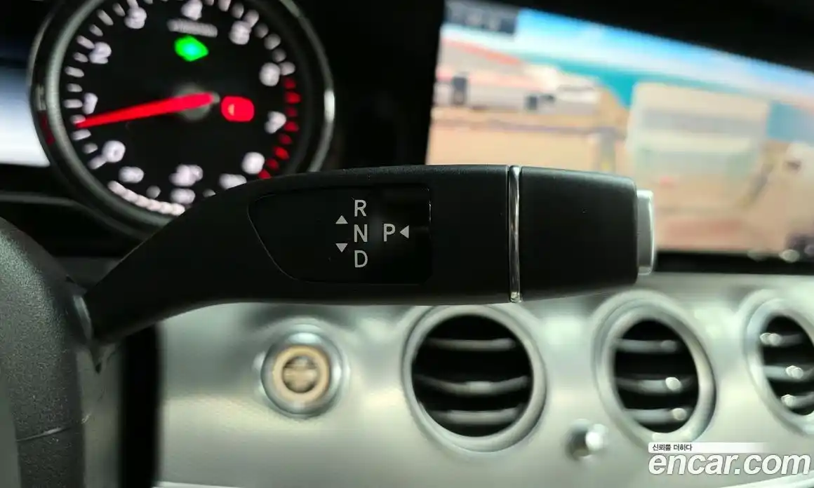 Mercedes-Benz E-Class 2018 2.0 Автомат в Москве № 161809, фото 5