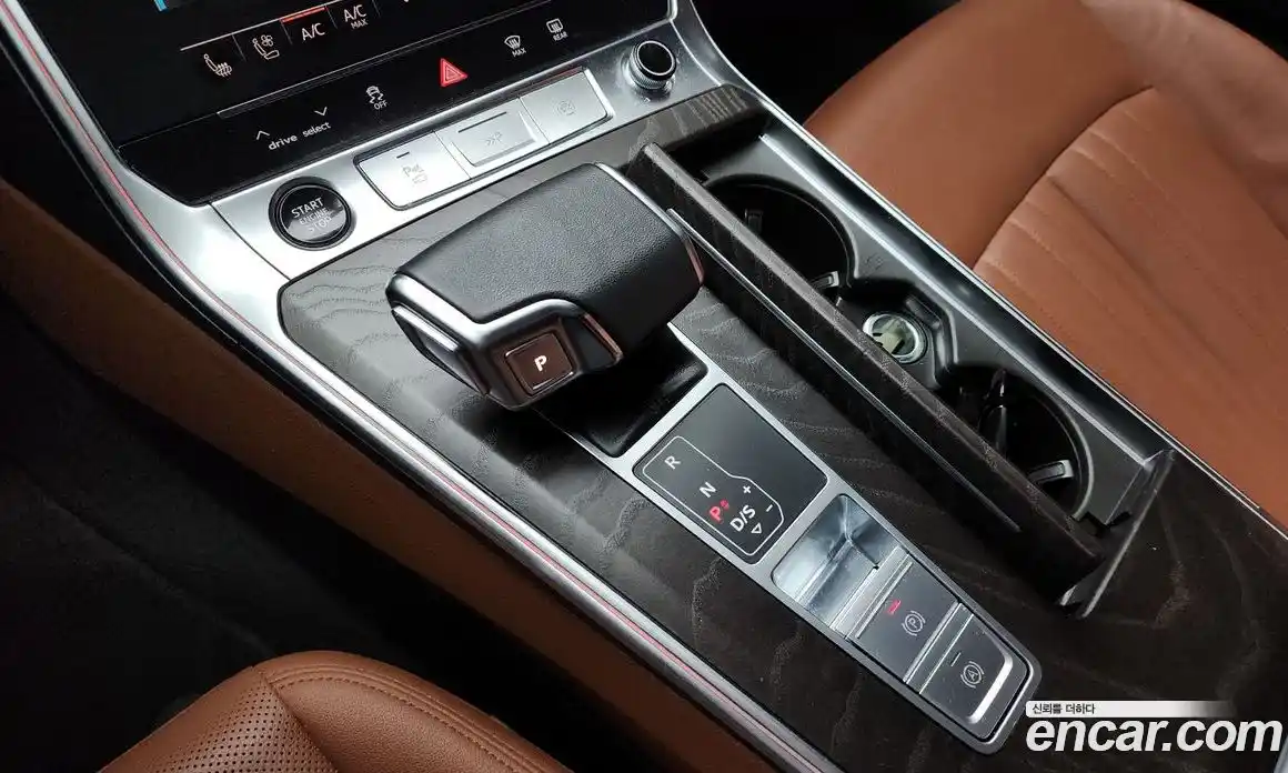 Audi A6 2023 2.0 Автомат в Москве № 162457, фото 1