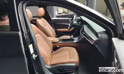 Audi A6 2023 2.0 Автомат в Москве № 162457, миниатюра 2