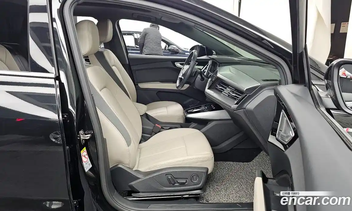 Audi Q4 e-tron 2022 0.2 Автомат в Москве № 162488, фото 4