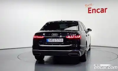 Audi A4, 2021