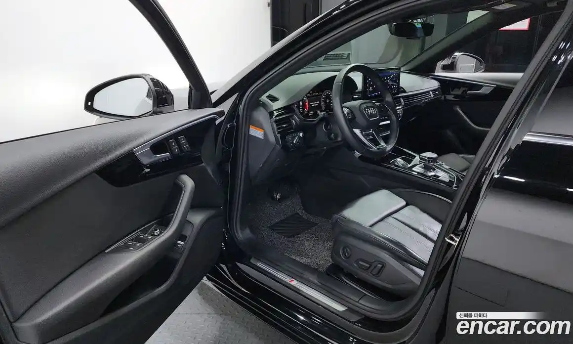 Audi A4 2021 2.0 Автомат в Москве № 163159, фото 4