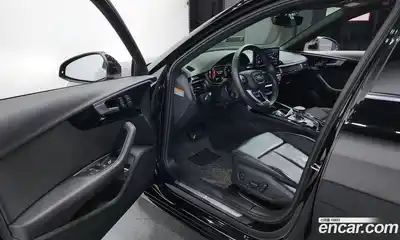 Audi A4 2021 2.0 Автомат в Москве № 163159, миниатюра 4