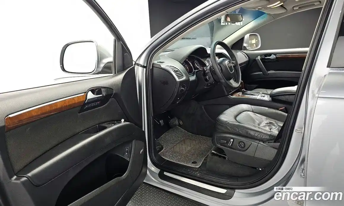 Audi Q7 2007 4.2 Автомат в Москве № 163855, фото 17