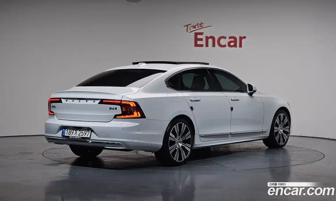 Volvo S90 2023 2.0 Автомат в Москве № 164392, фото 18