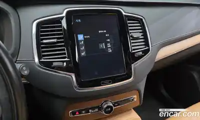 Volvo XC90 2018 2.0 Автомат в Москве № 164618, миниатюра 7