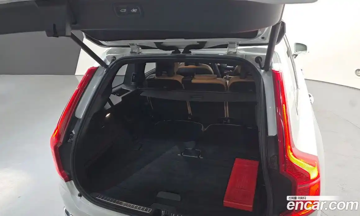 Volvo XC90 2018 2.0 Автомат в Москве № 164618, фото 9