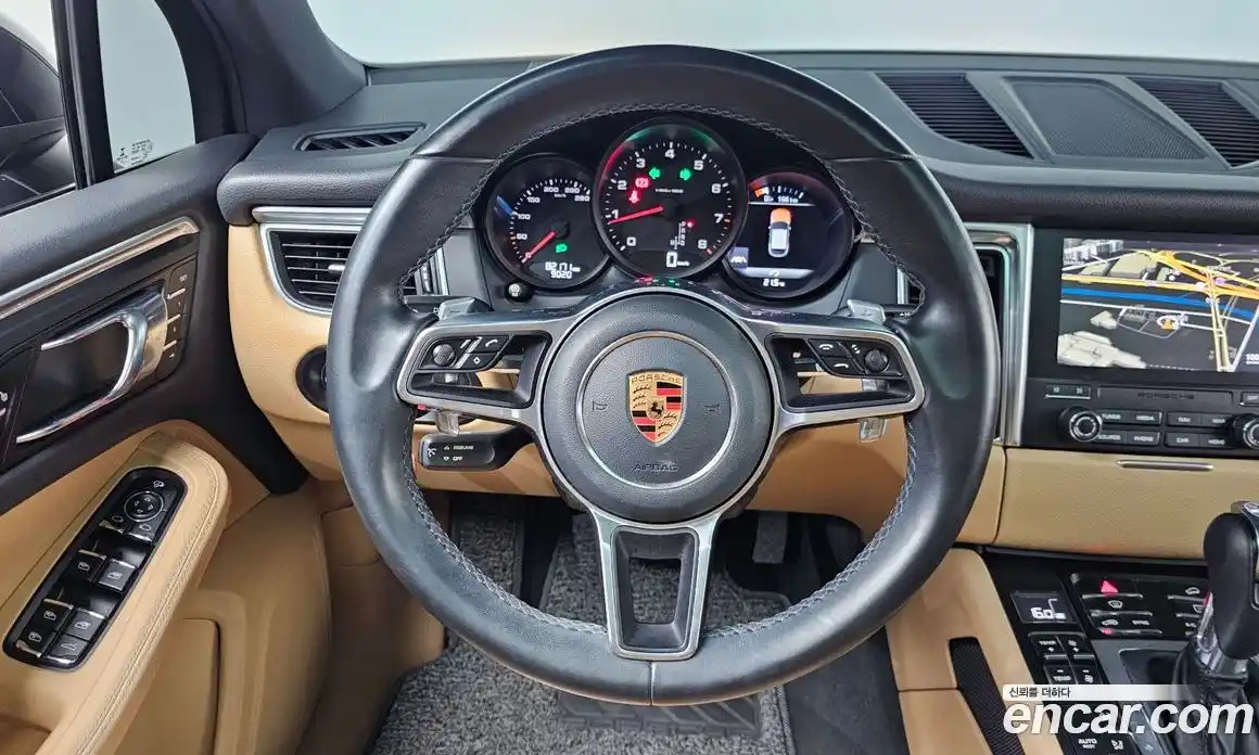 Porsche Macan 2018 2.0 Автомат в Москве № 165462, фото 6