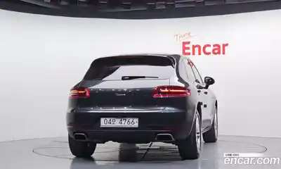 Porsche Macan 2018 2.0 Автомат в Москве № 165462, миниатюра 8