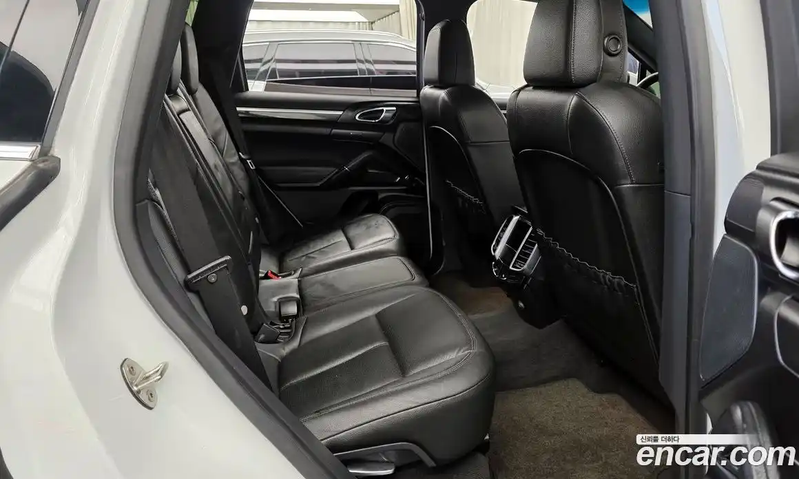 Porsche Cayenne 2013 4.1 Автомат в Москве № 165700, фото 8