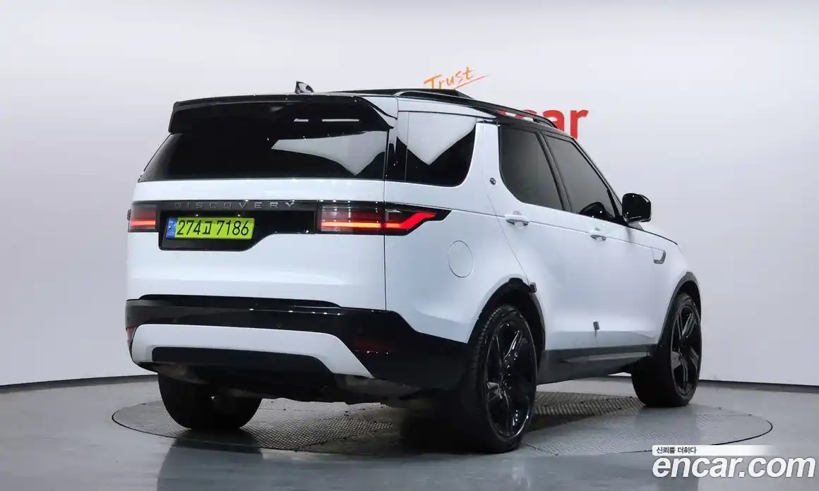 Land Rover Discovery 2024 3.0 Автомат в Москве № 165986, фото 4