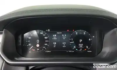 Land Rover Discovery 2024 3.0 Автомат в Москве № 165986, миниатюра 5