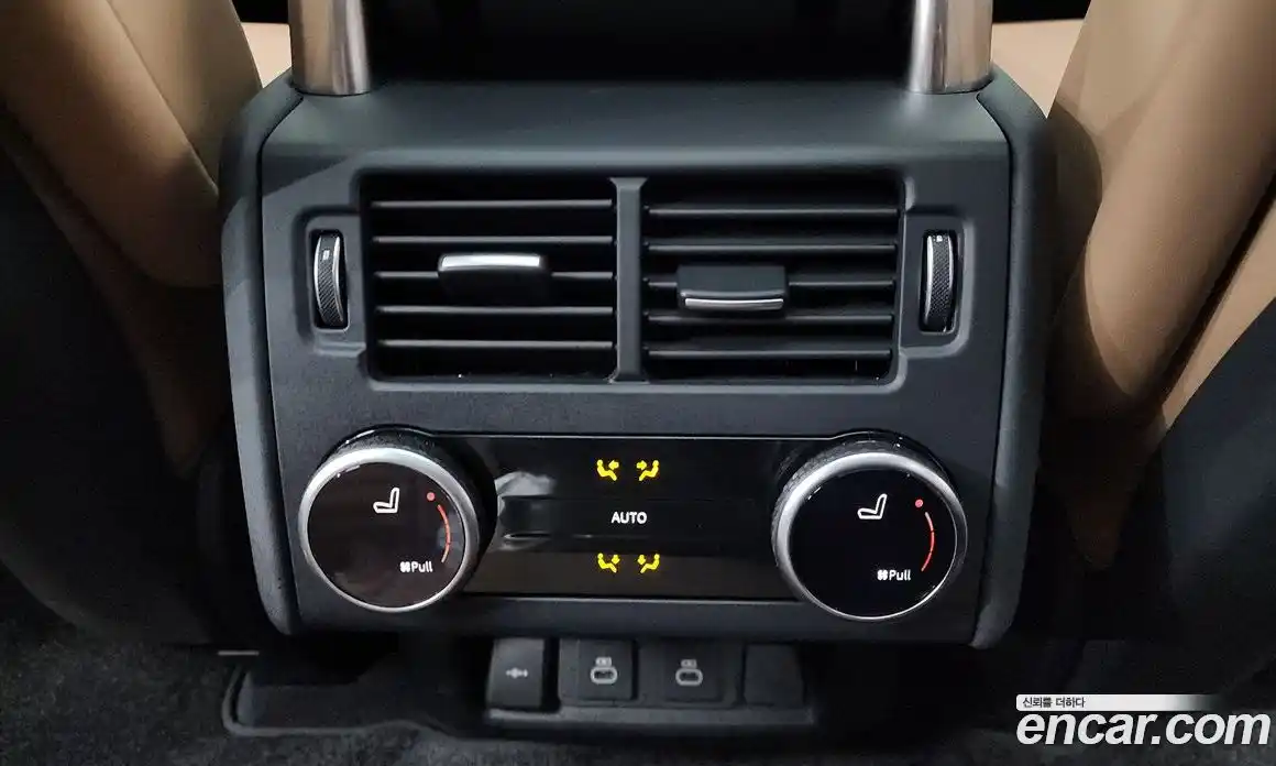 Land Rover Discovery 2024 3.0 Автомат в Москве № 165986, фото 8