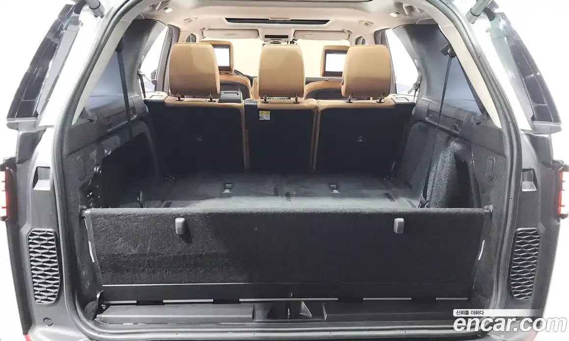 Land Rover Discovery 2018 3.0 Автомат в Москве № 166233, фото 3