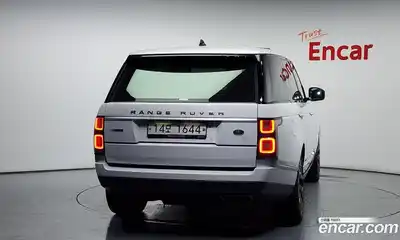 Land Rover Range-Rover 2019 4.4 Автомат в Москве № 166282, миниатюра 3