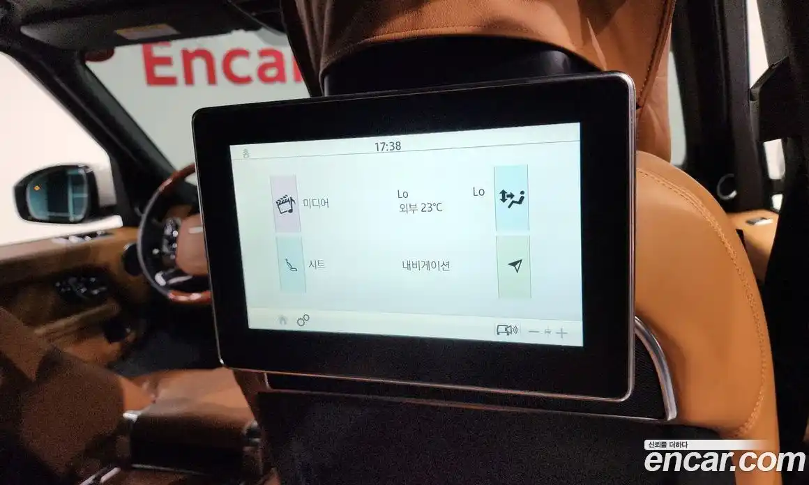 Land Rover Range-Rover 2019 4.4 Автомат в Москве № 166282, фото 10