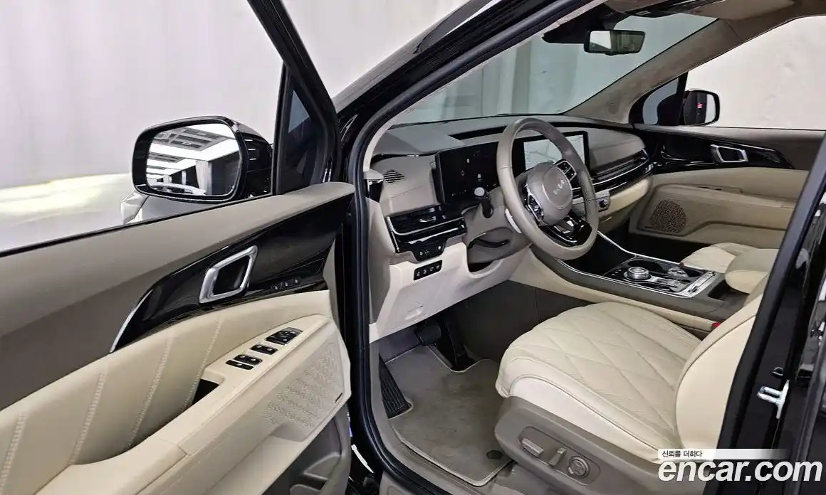 Kia Canival 2024 3.5 Автомат в Москве № 16631, фото 11