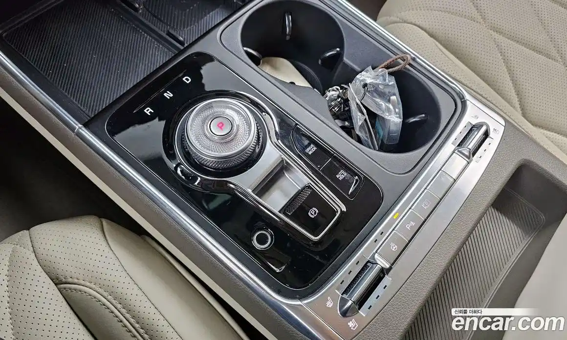 Kia Canival 2024 3.5 Автомат в Москве № 16631, фото 4